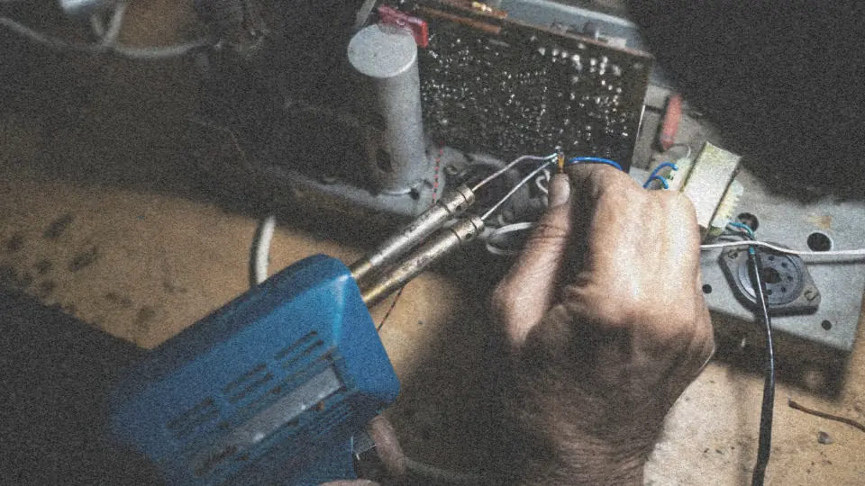 Wirehead Repair soldering electronics